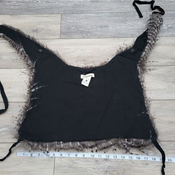 La Fabrique faux fur vest size medium  black white gray striped feather look - Picture 10 of 10